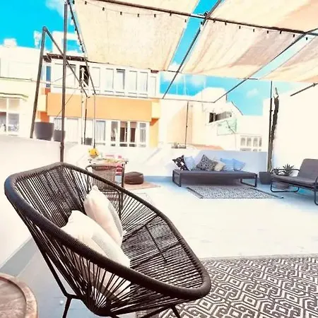 Comfy Design Isleta Near The