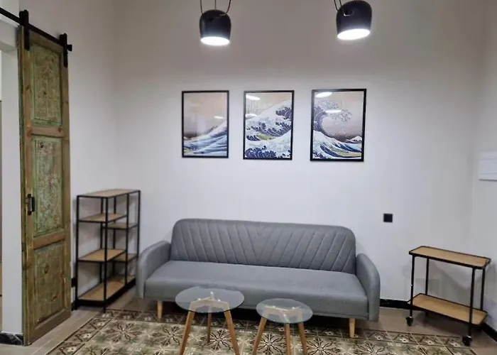 Comfy Design Isleta Near The *