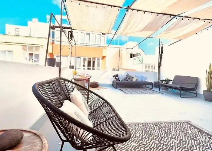 Comfy Design Isleta Near The